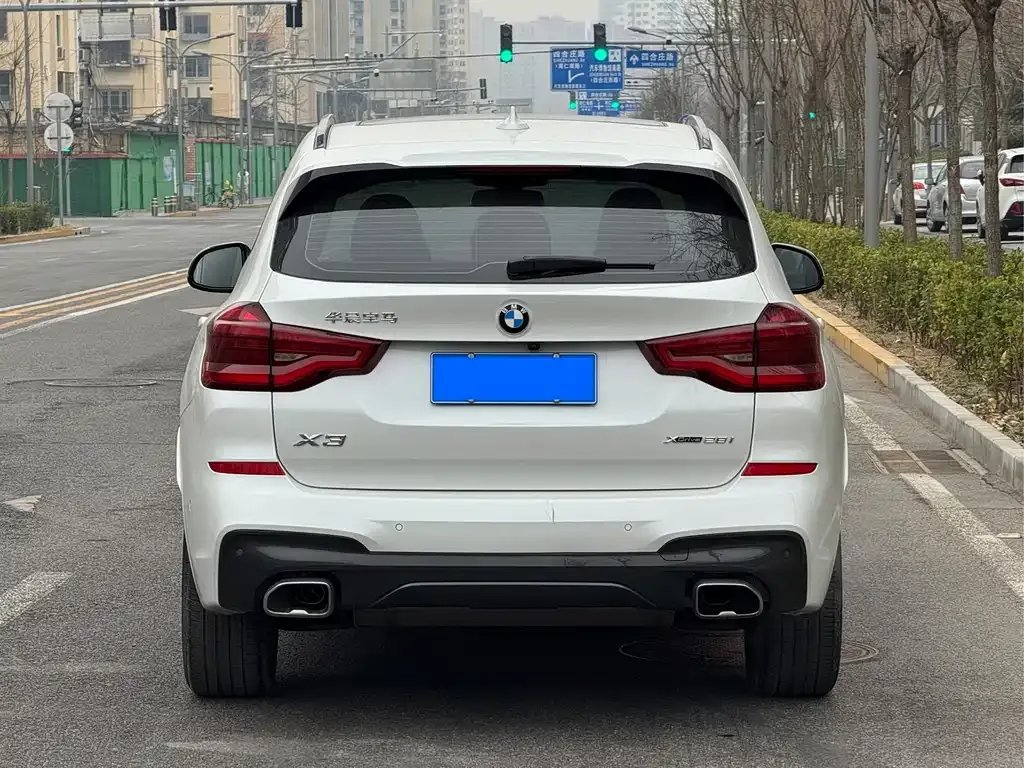 BMW X3 — фото 5