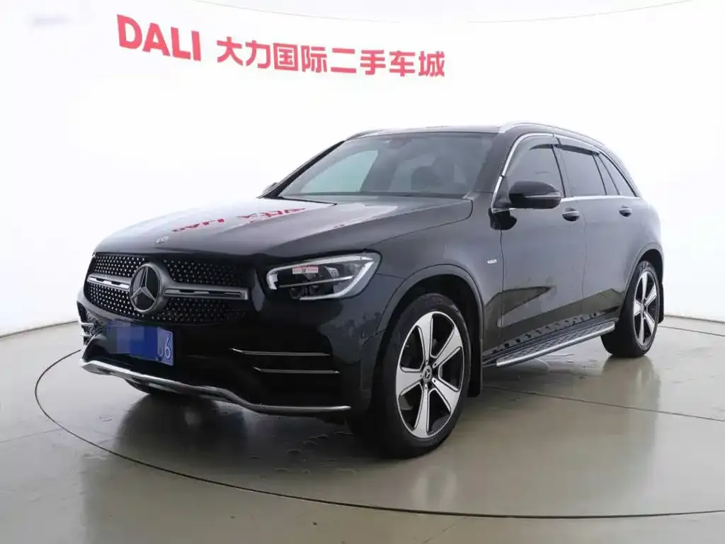 Mercedes-Benz GLC — фото 1