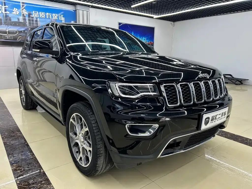 Jeep Grand Cherokee (Import) — фото 8