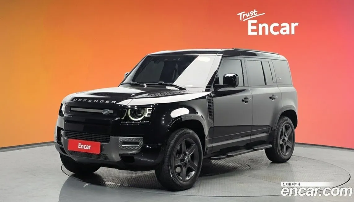 Land Rover Defender — фото 1