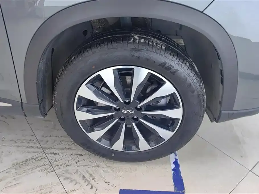 Chery Tiggo 8 PLUS — фото 10