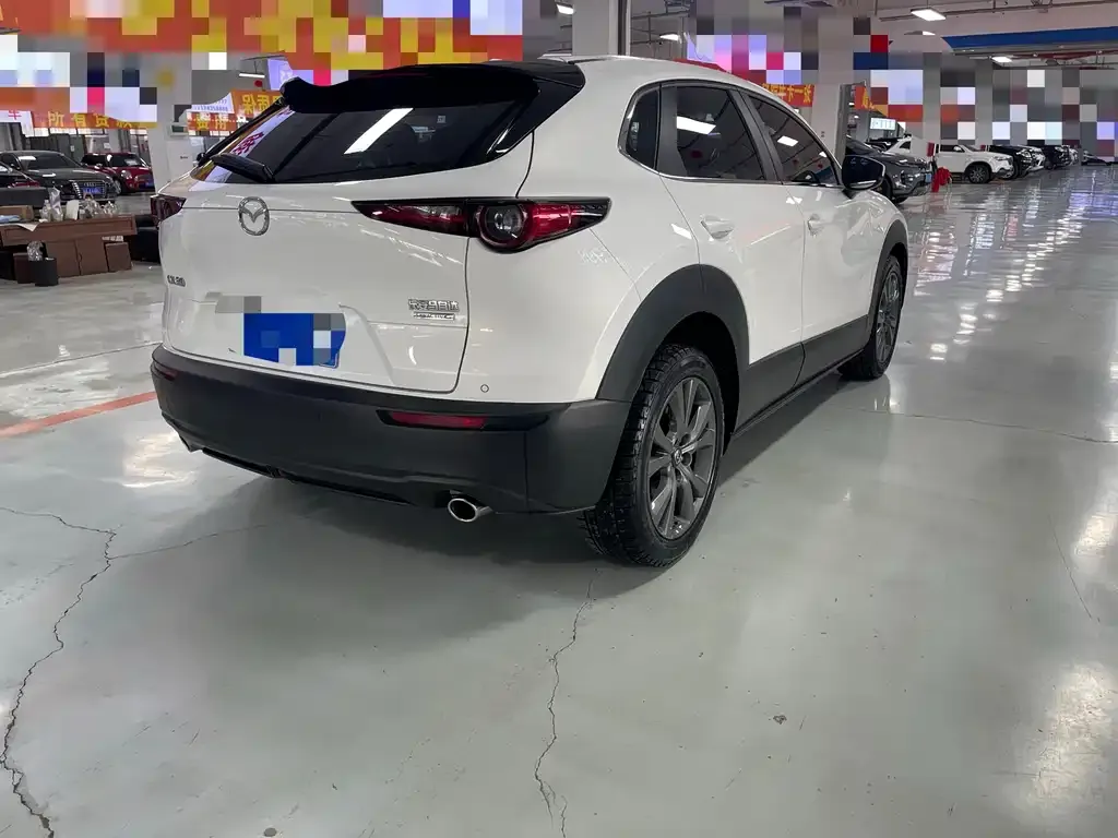 Mazda CX-30 — фото 10