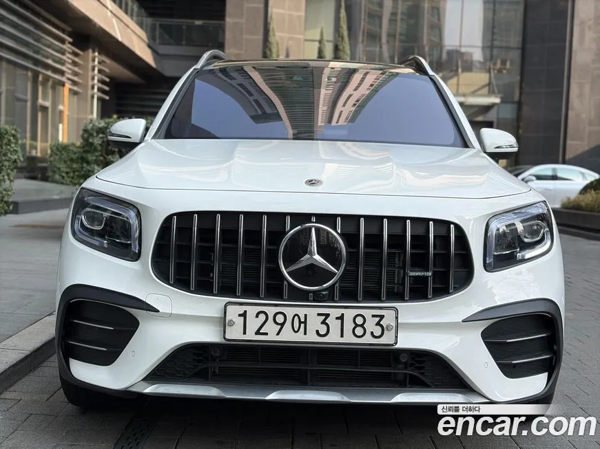 Mercedes-Benz GLB-Class — фото 1