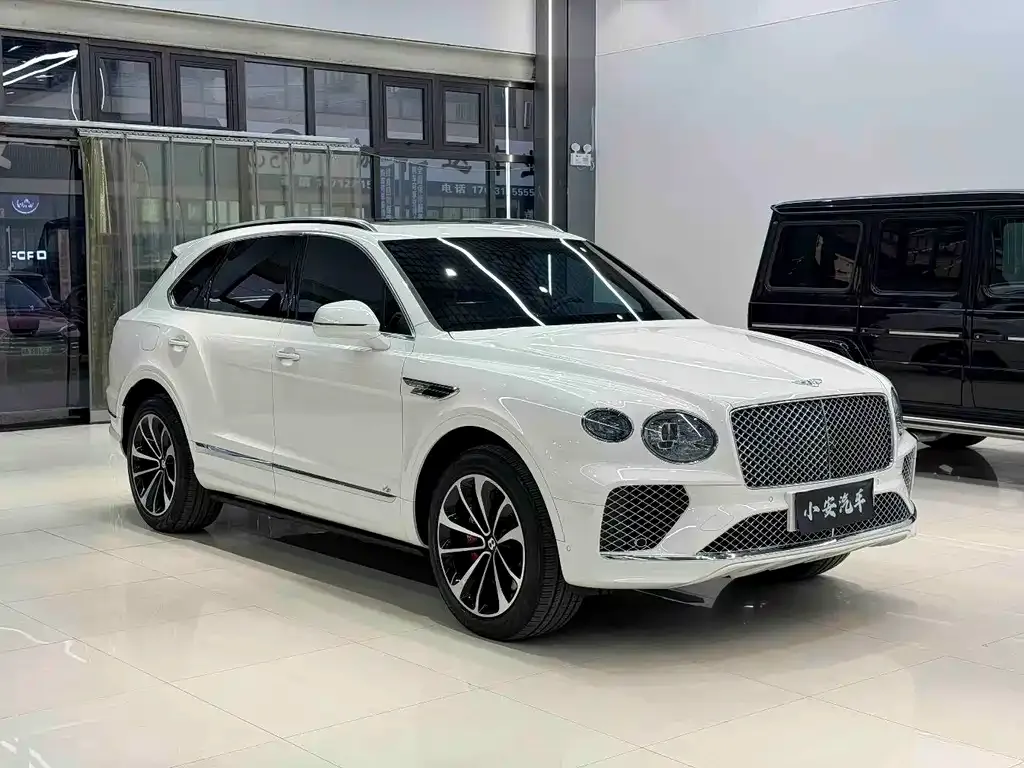 Bentley Bentayga — фото 6