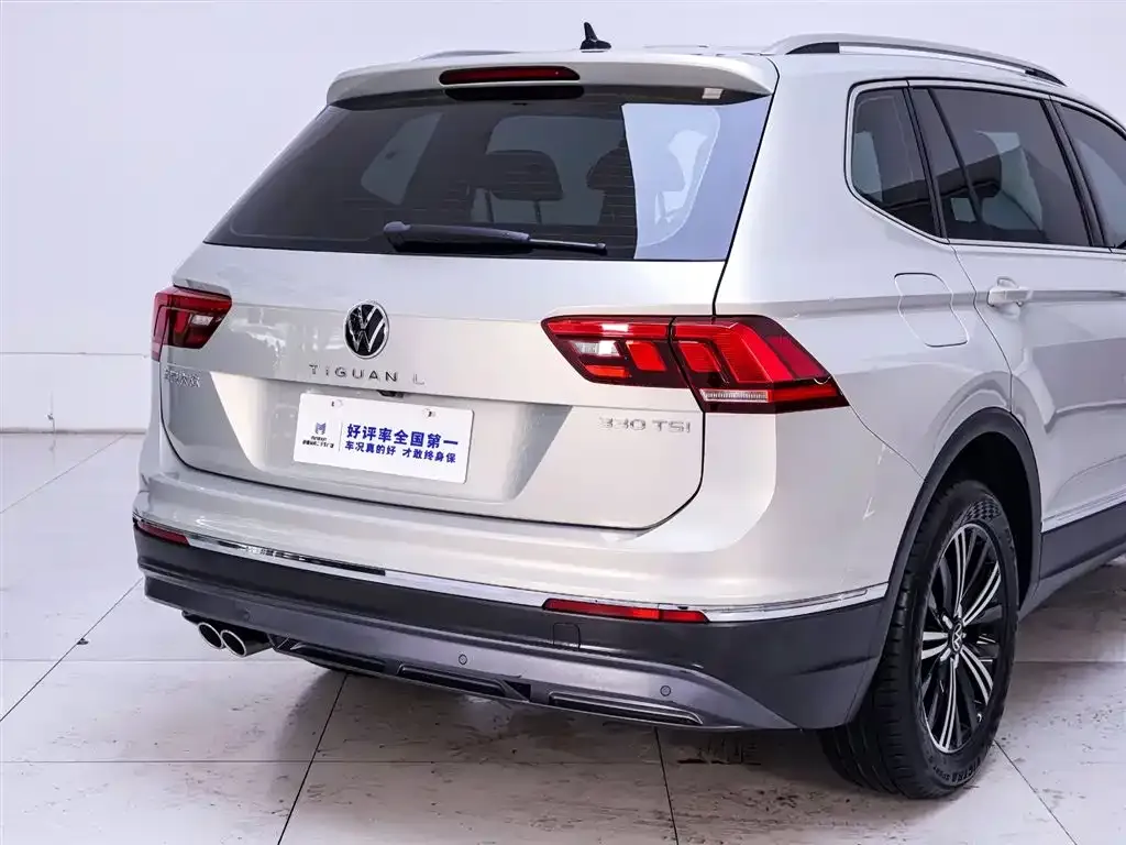 Volkswagen Tiguan L — фото 4