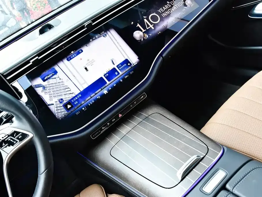 Mercedes-Benz E-Class New Energy — фото 3