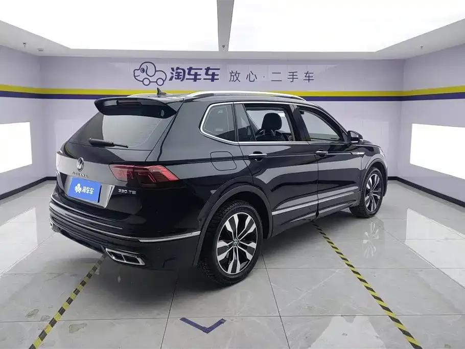 Volkswagen Tiguan L — фото 8