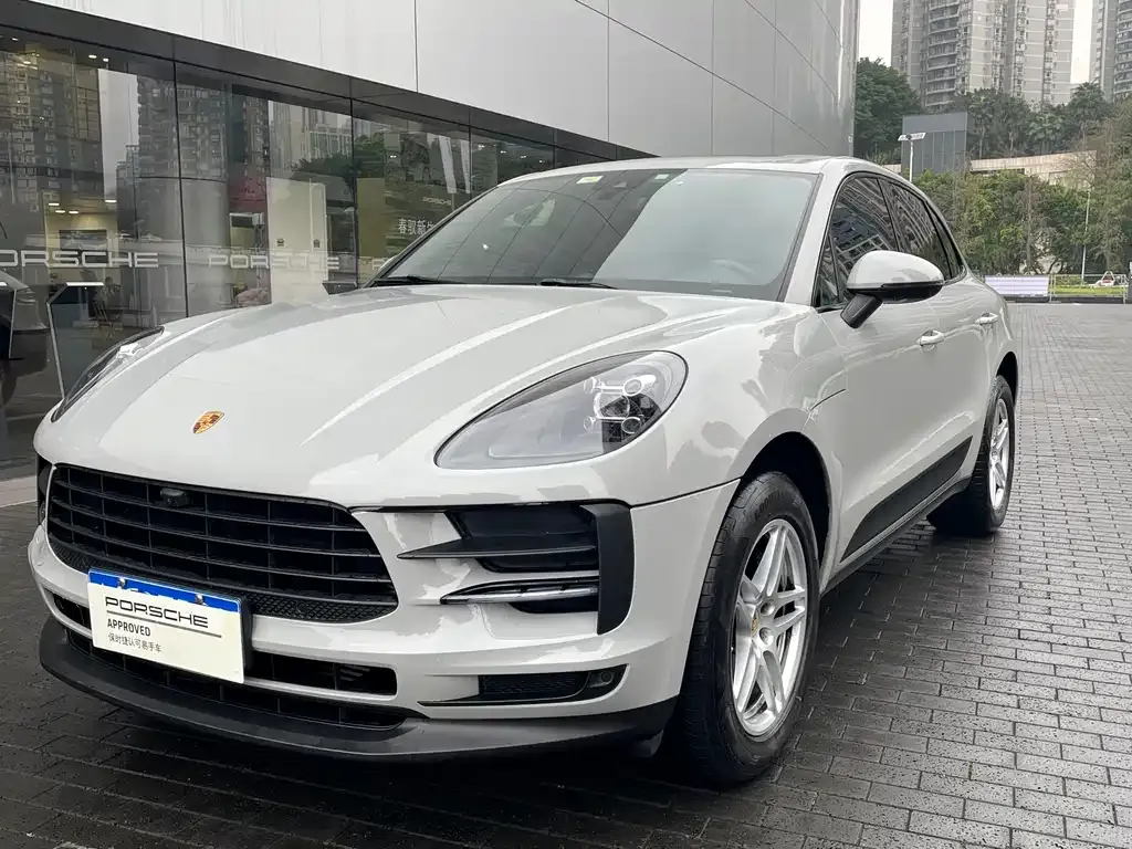 Porsche Macan — фото 10