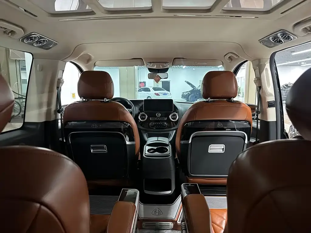 Mercedes-Benz Vito — фото 10