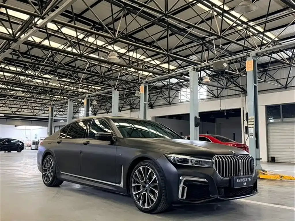 BMW 7 Series — фото 5