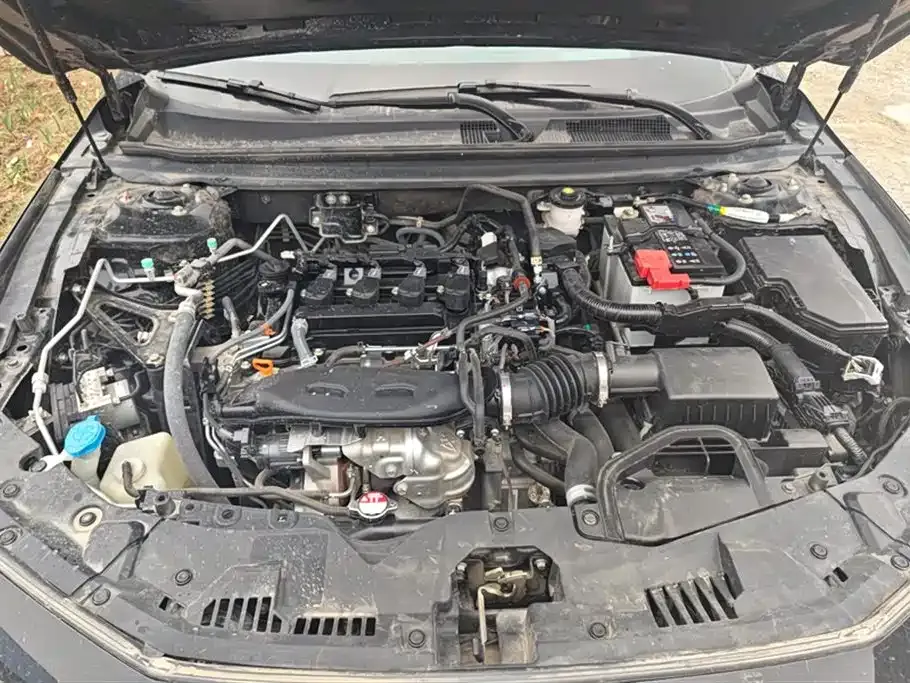 Honda Accord — фото 6