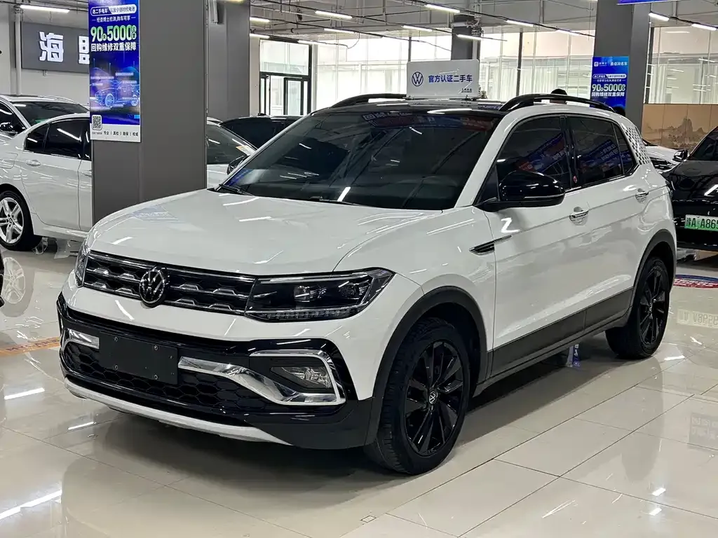 Volkswagen T-Cross — фото 1