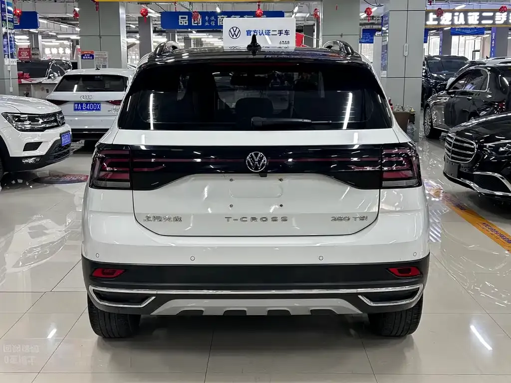 Volkswagen T-Cross — фото 9