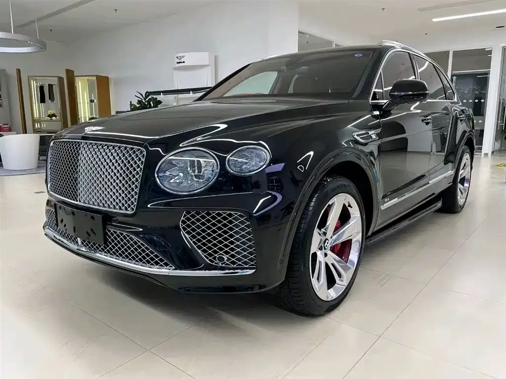 Bentley Bentayga — фото 1