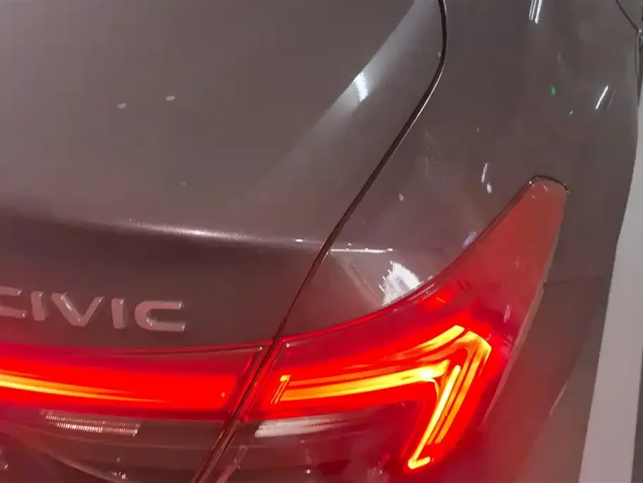 Honda Civic — фото 2