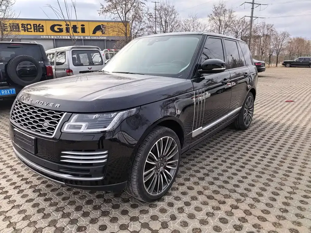 Land Rover Range Rover — фото 1