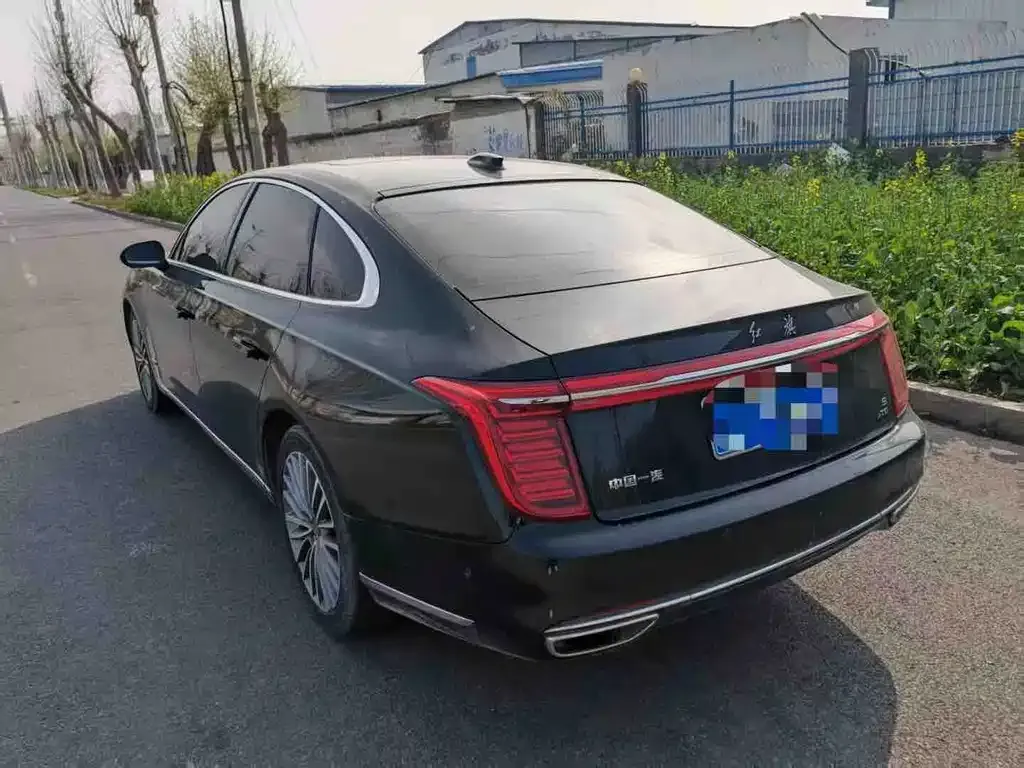 Hongqi H9 — фото 4
