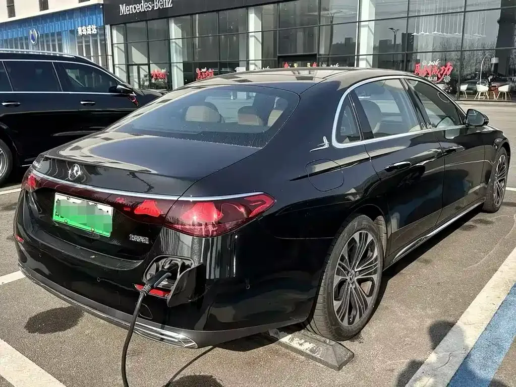 Mercedes-Benz E-Class New Energy — фото 5