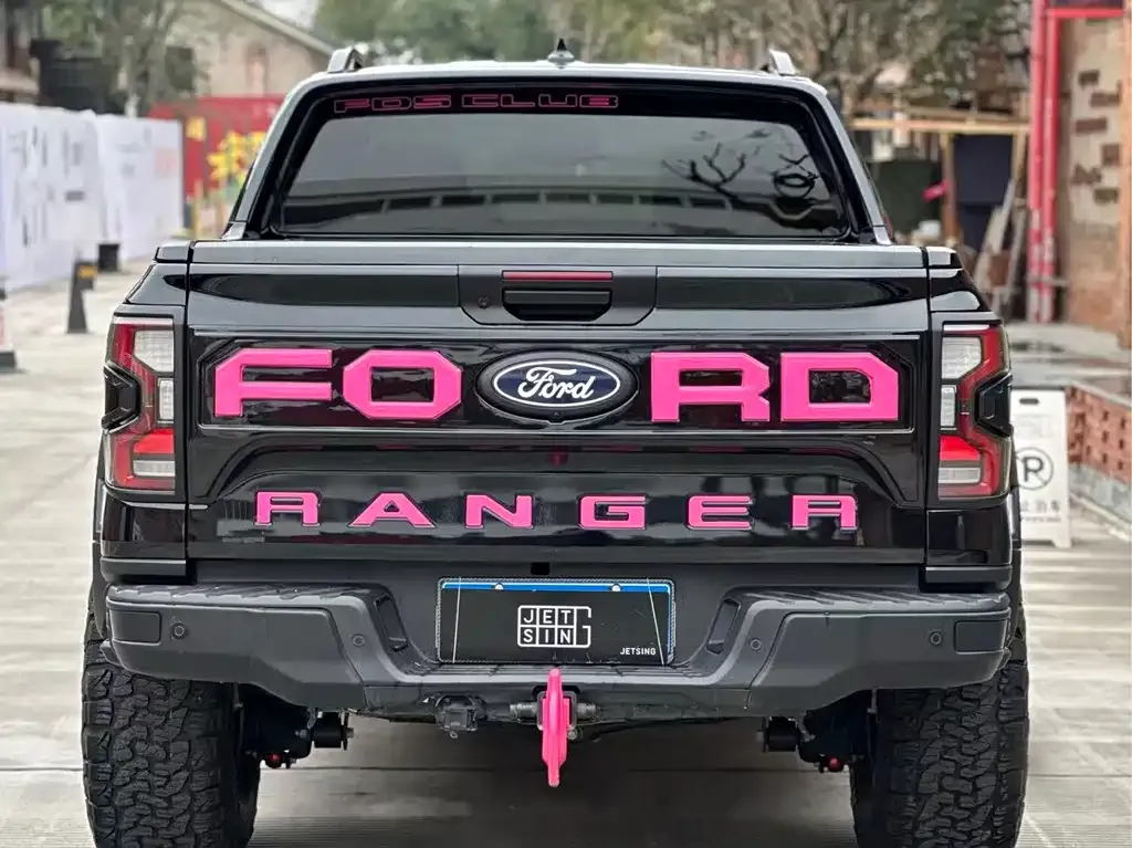 Ford Ranger — фото 8