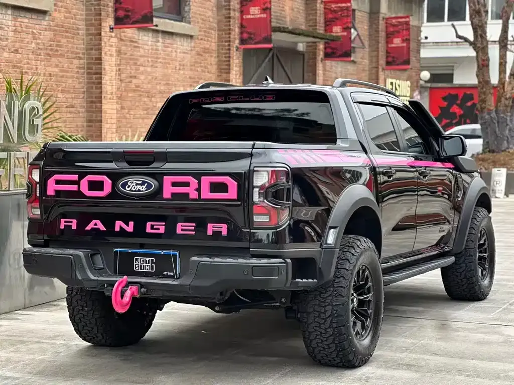 Ford Ranger — фото 10
