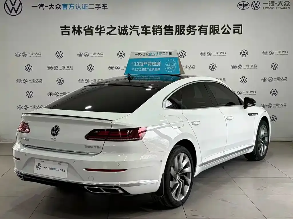 Volkswagen CC — фото 7