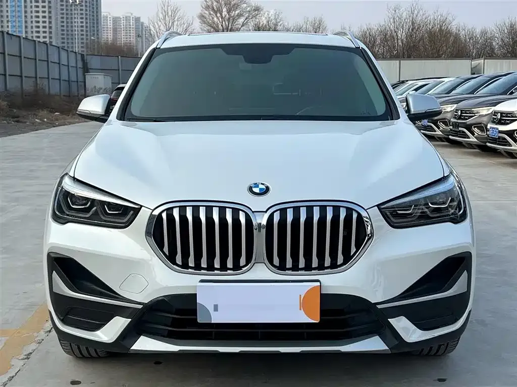 BMW X1 — фото 5