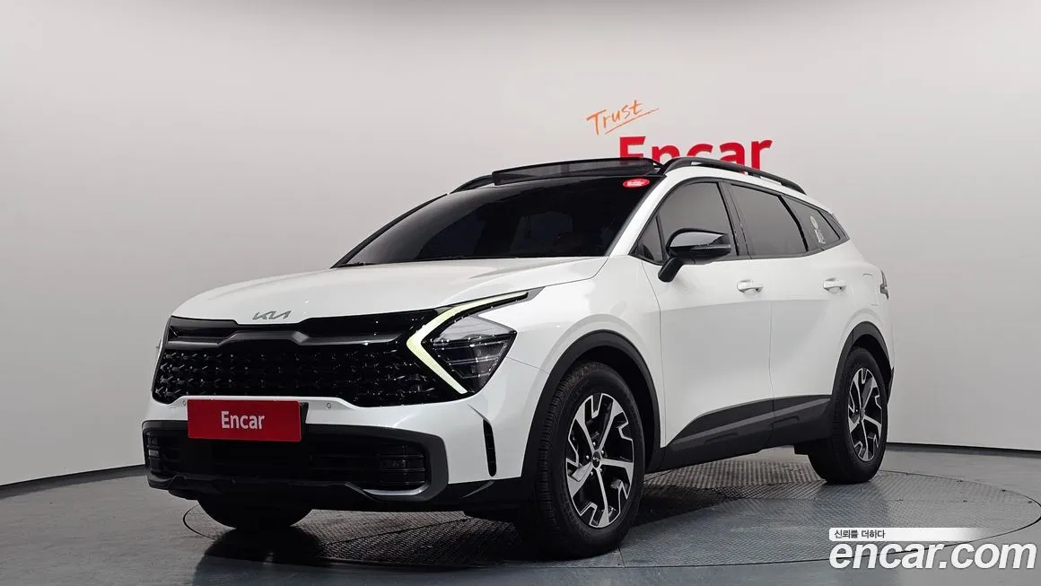 Kia Sportage — фото 1