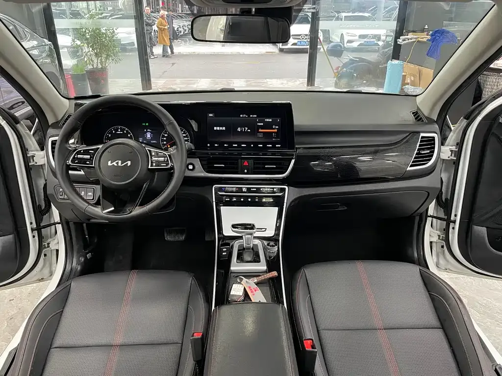 Kia KX3 — фото 7