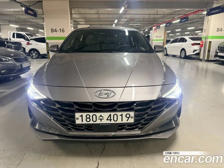 Hyundai AVANTE — фото 1