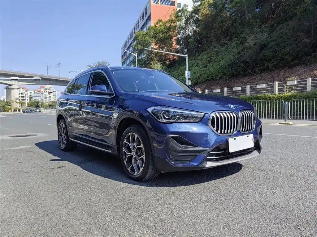 BMW X1 — фото 2