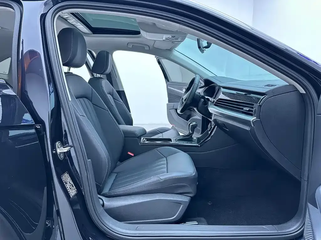 Volkswagen Passat — фото 2