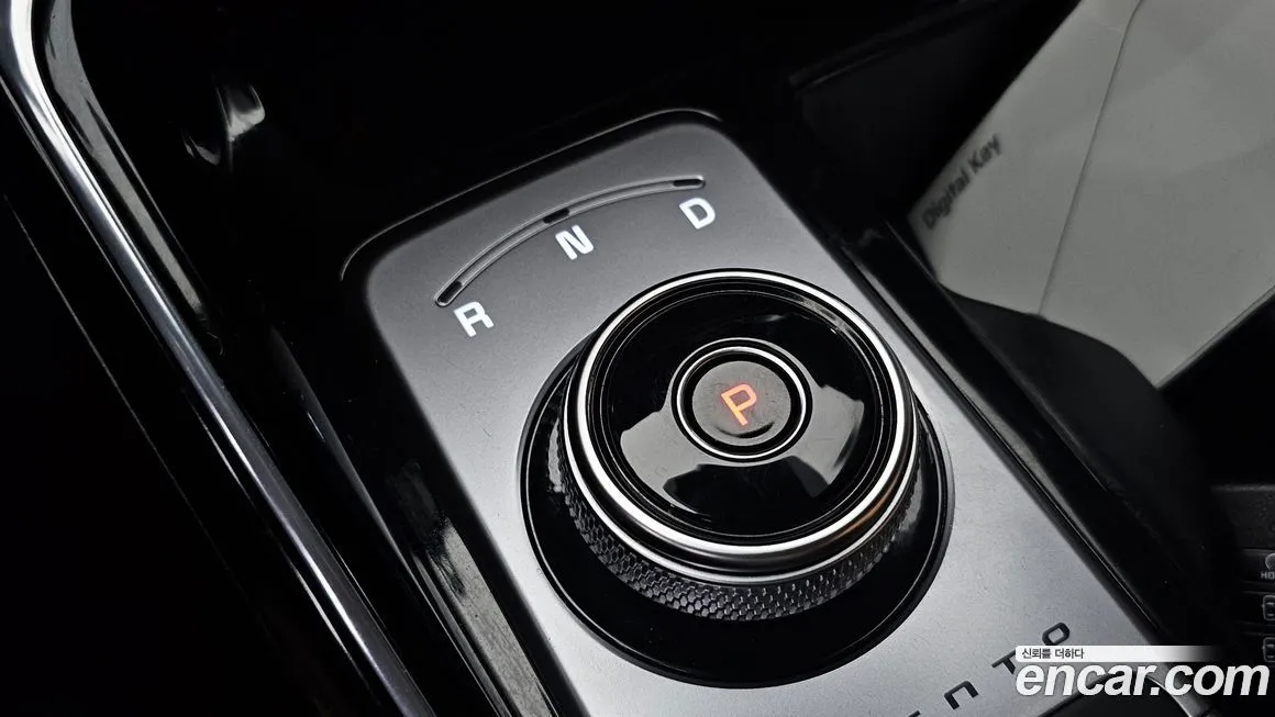 Kia Sorento — фото 5