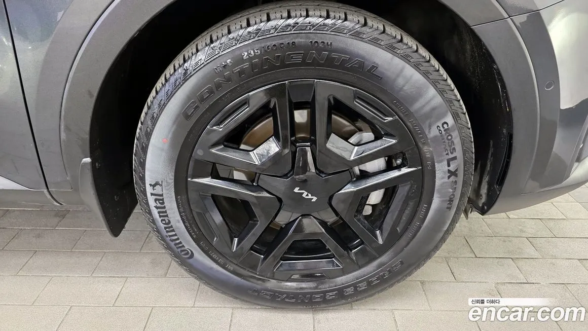 Kia Sorento — фото 4