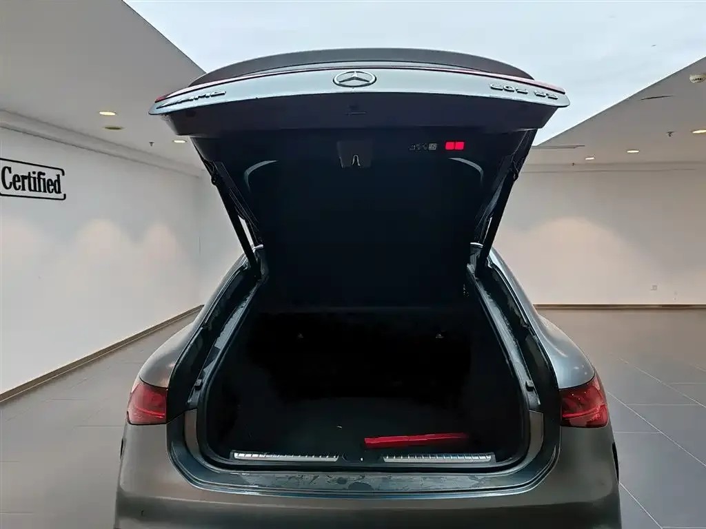 Mercedes-Benz EQS AMG — фото 3