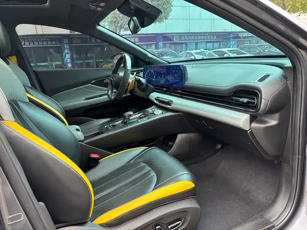 GAC Motor Shadow Leopard — фото 7
