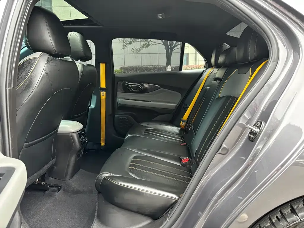 GAC Motor Shadow Leopard — фото 3