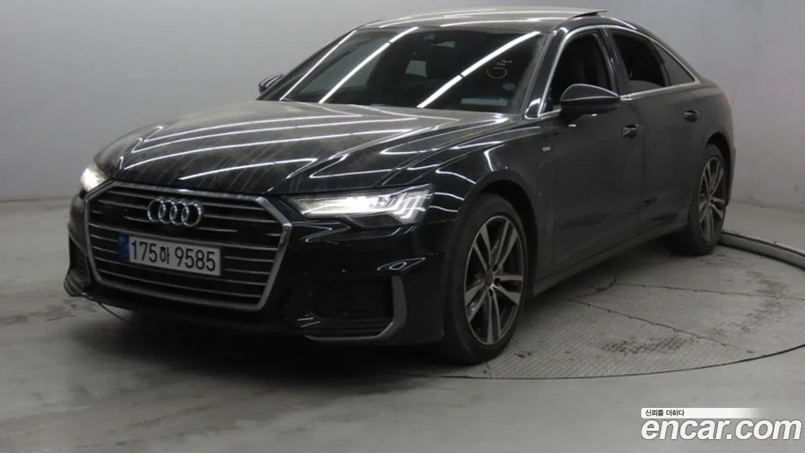 Audi A6 — фото 1