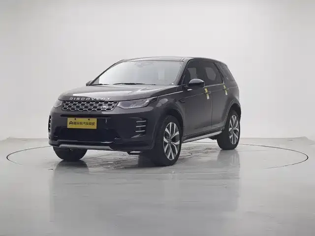 Land Rover Discovery Sport — фото 1