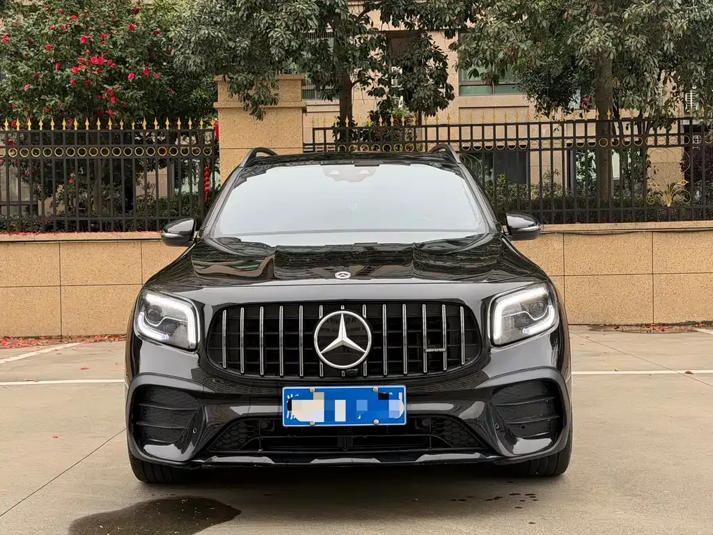 Mercedes-Benz GLB AMG — фото 8