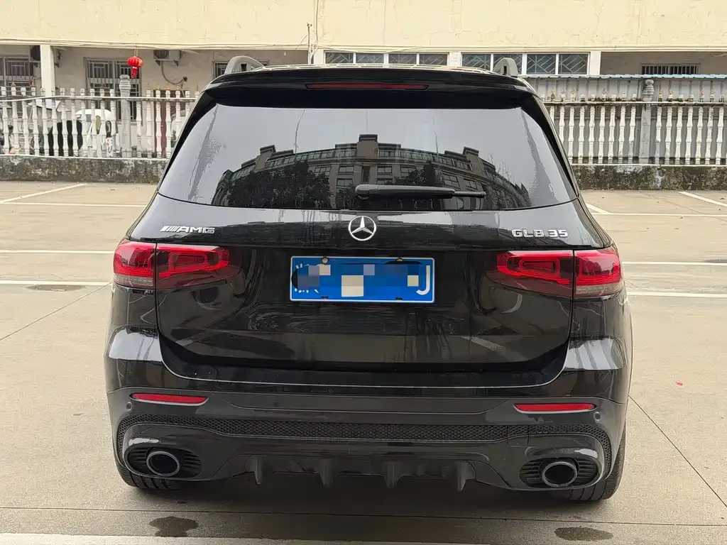 Mercedes-Benz GLB AMG — фото 3
