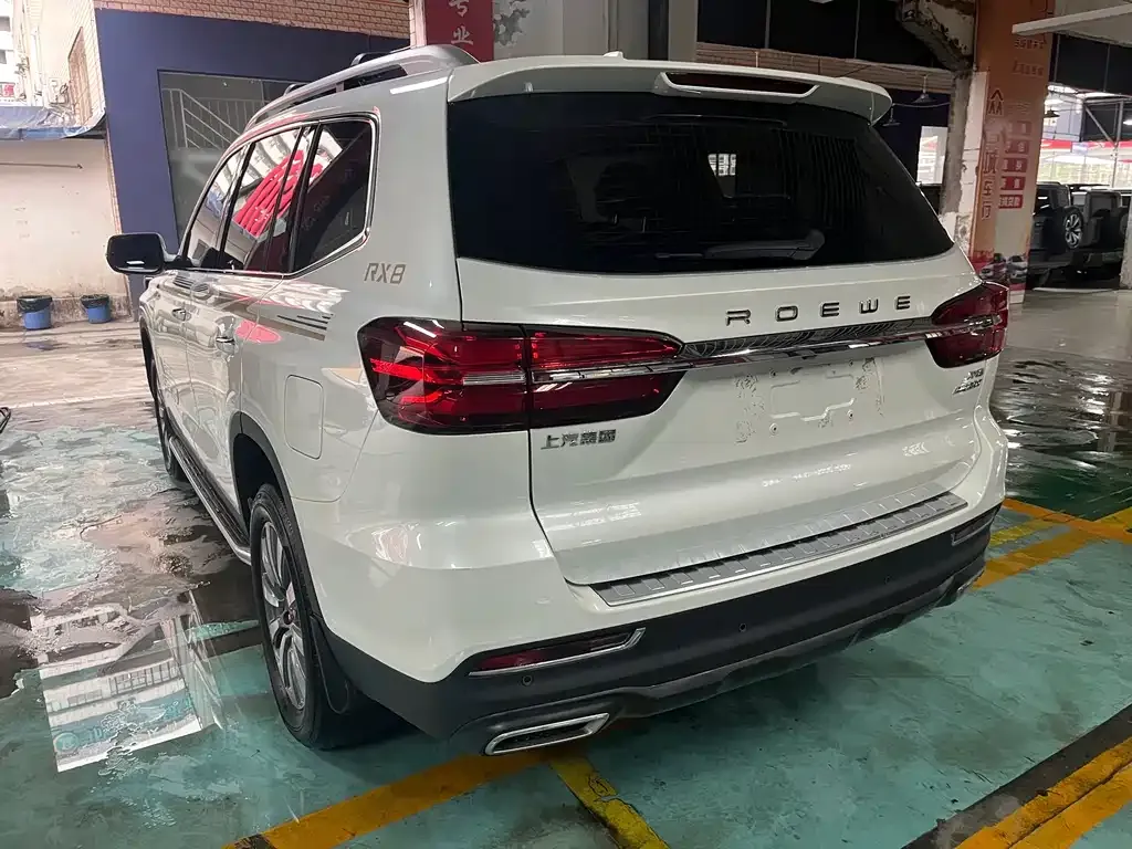 Roewe RX8 — фото 10
