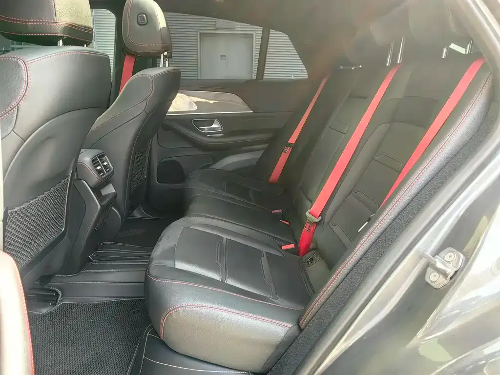 Mercedes-Benz GLE Coupe AMG — фото 10
