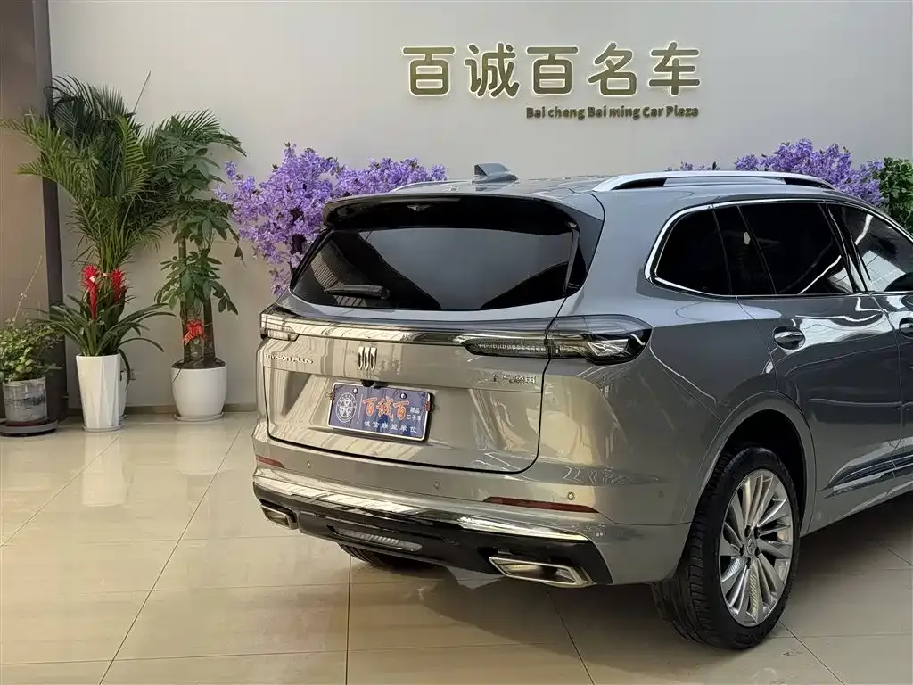 Buick Envision Plus — фото 8