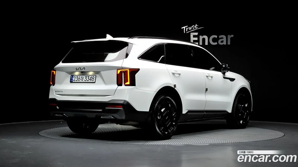 Kia Sorento — фото 8