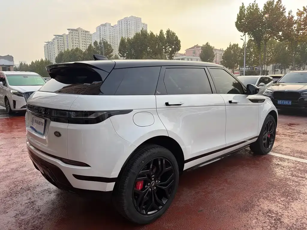 Land Rover Evoque — фото 10