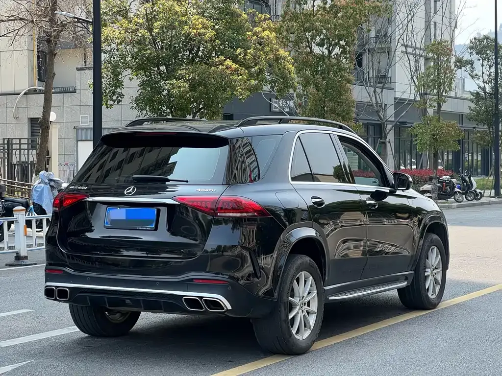 Mercedes-Benz GLE — фото 9
