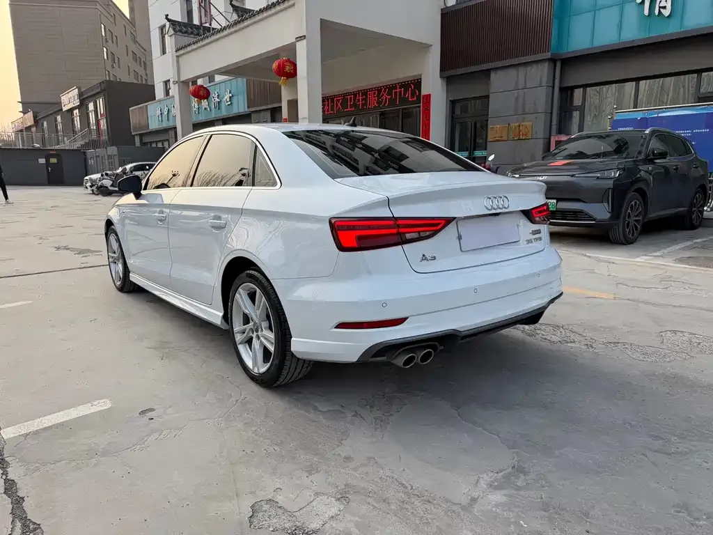 Audi A3 — фото 2