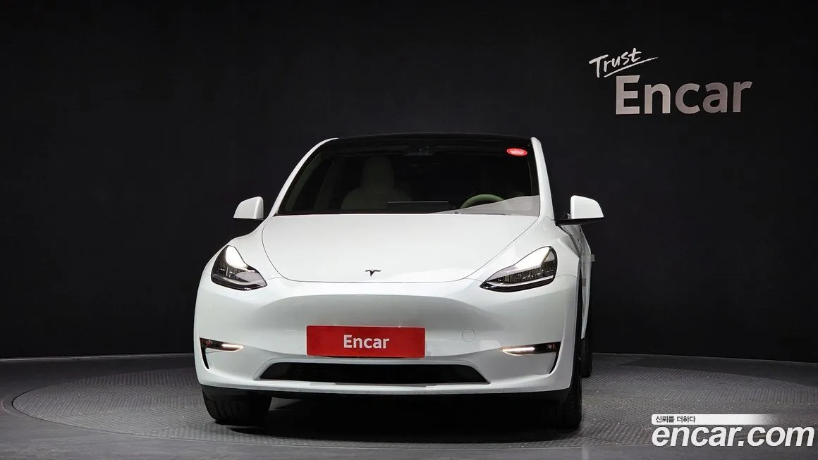 Tesla Model Y — фото 7