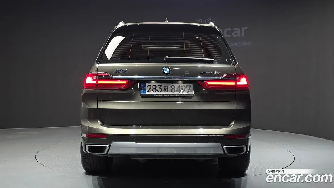 BMW X7 — фото 4