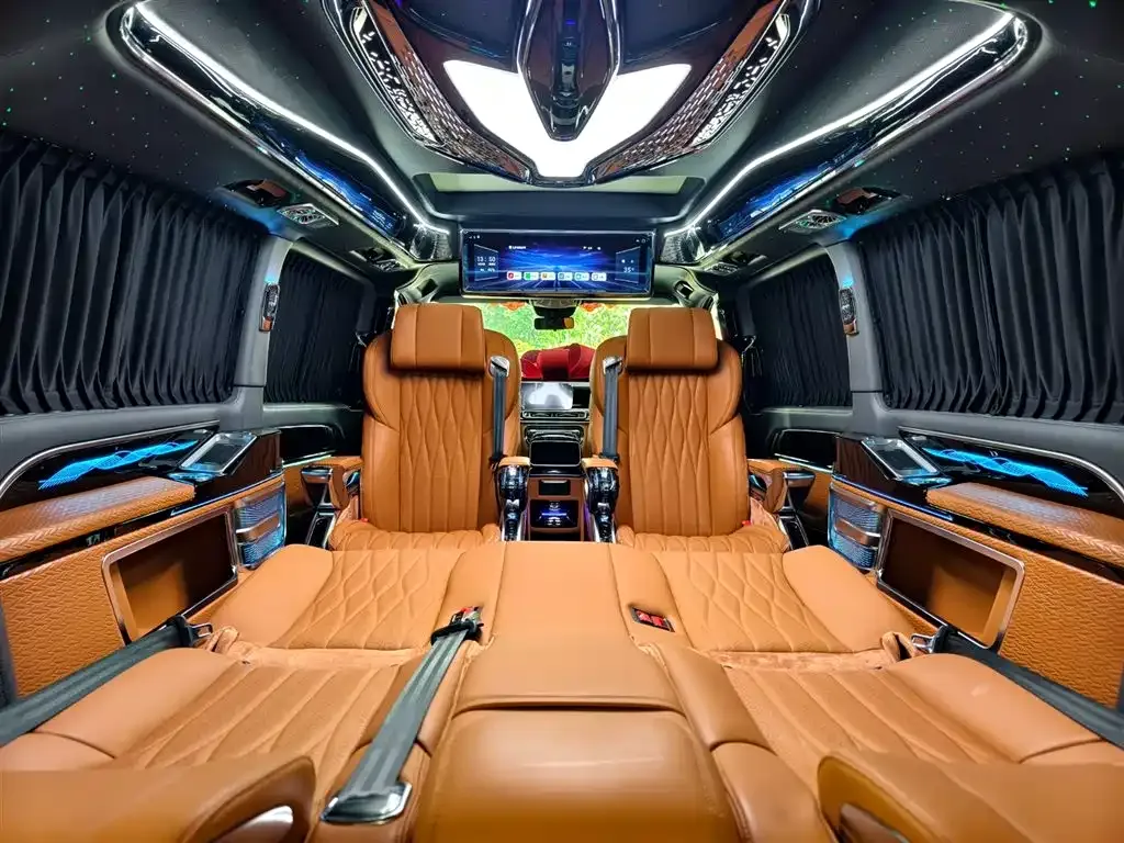 Mercedes-Benz Vito — фото 10
